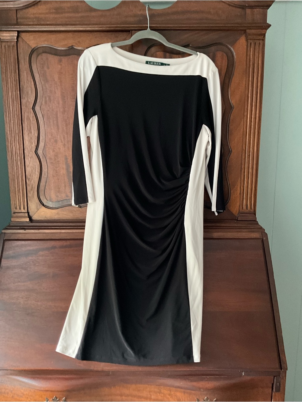 Ralph Lauren slimming style dress